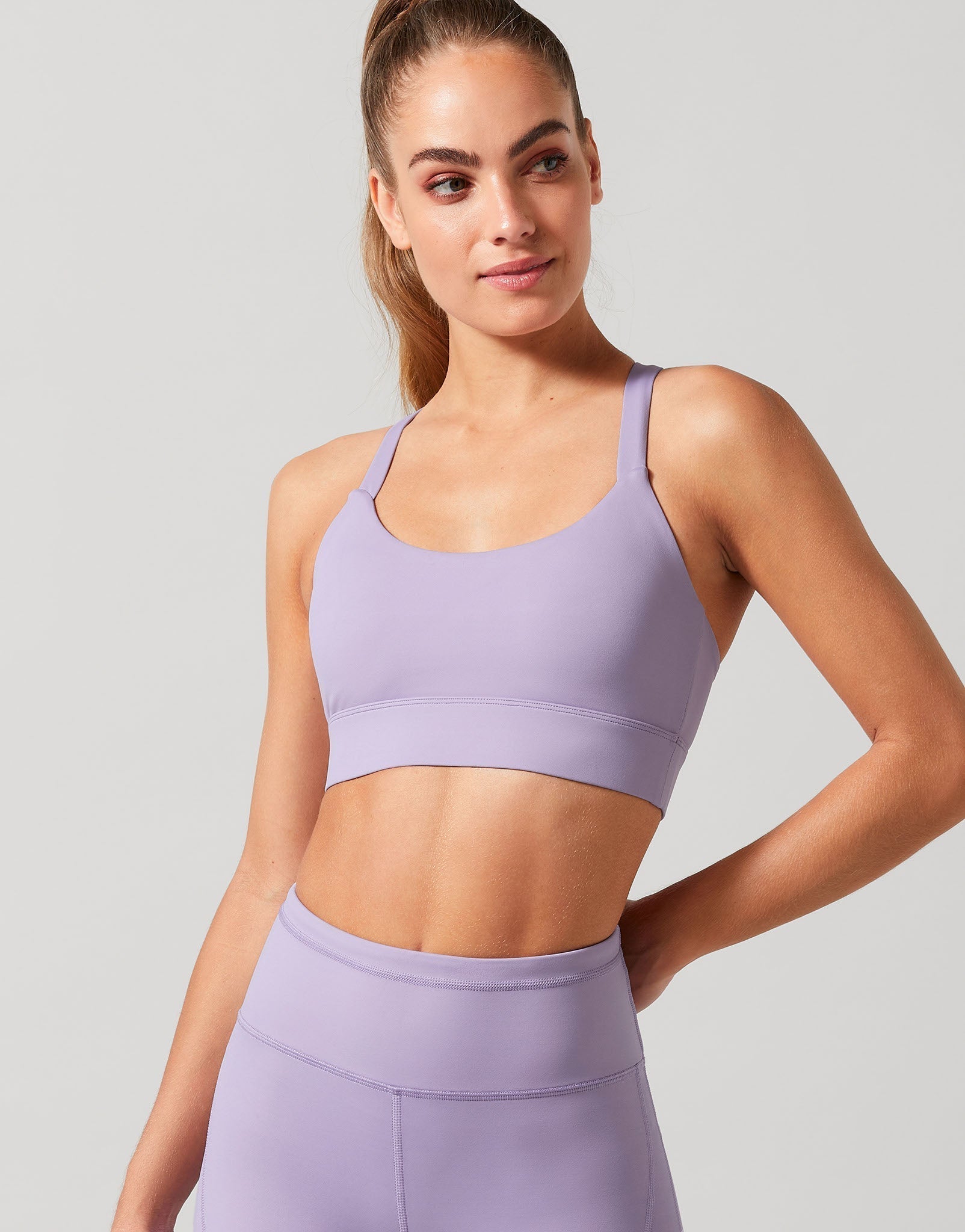 Lilybod-Baseline-Sports-Bra-Lilac-LXMI-LC50-LC-3_537296ae-7b63-44bb-9fa0-d872c0840998.jpg