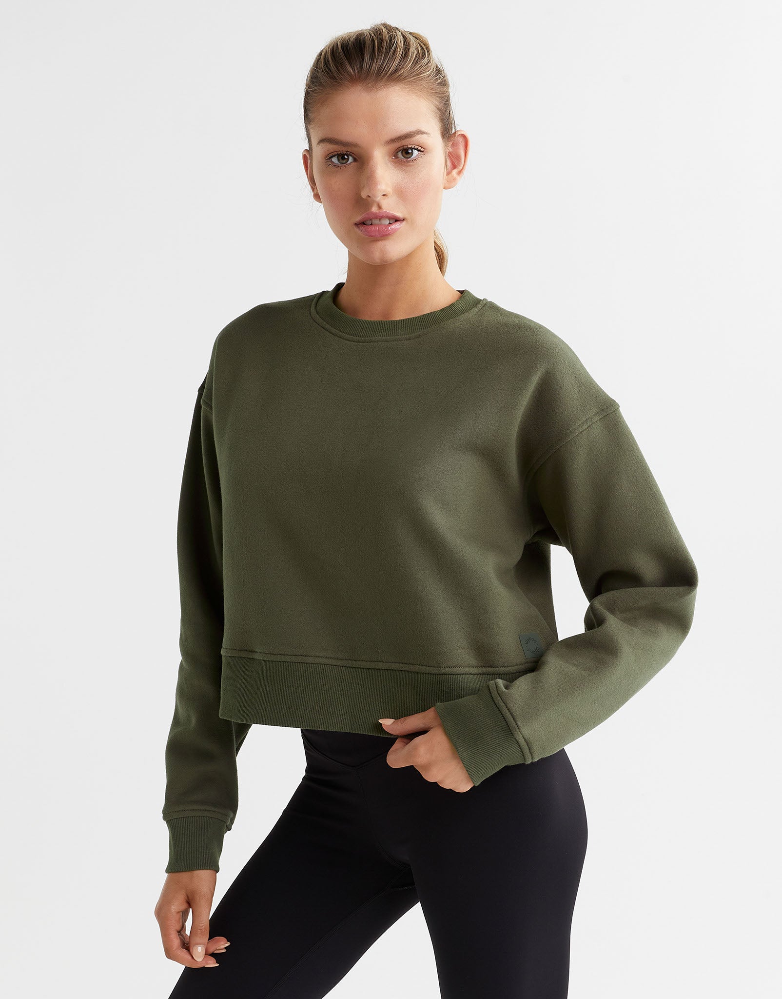 Lilybod-Becca-Oversized-Fleece-Crew-Olivine-LT66-OLV-3-New.jpeg