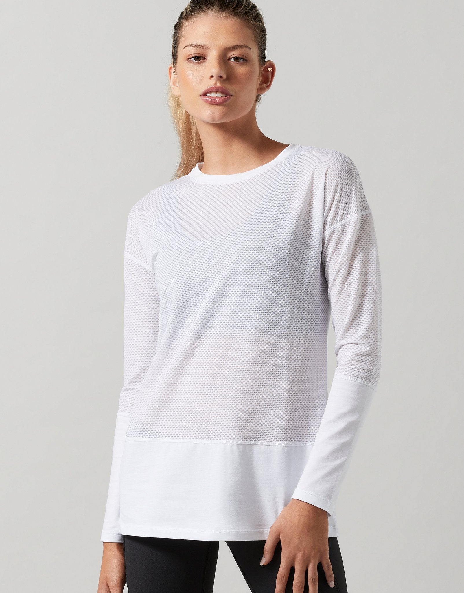 Lilybod-Clover-Top-White-2_fe18ec9f-0158-438d-8d39-dc25521d1319.jpg