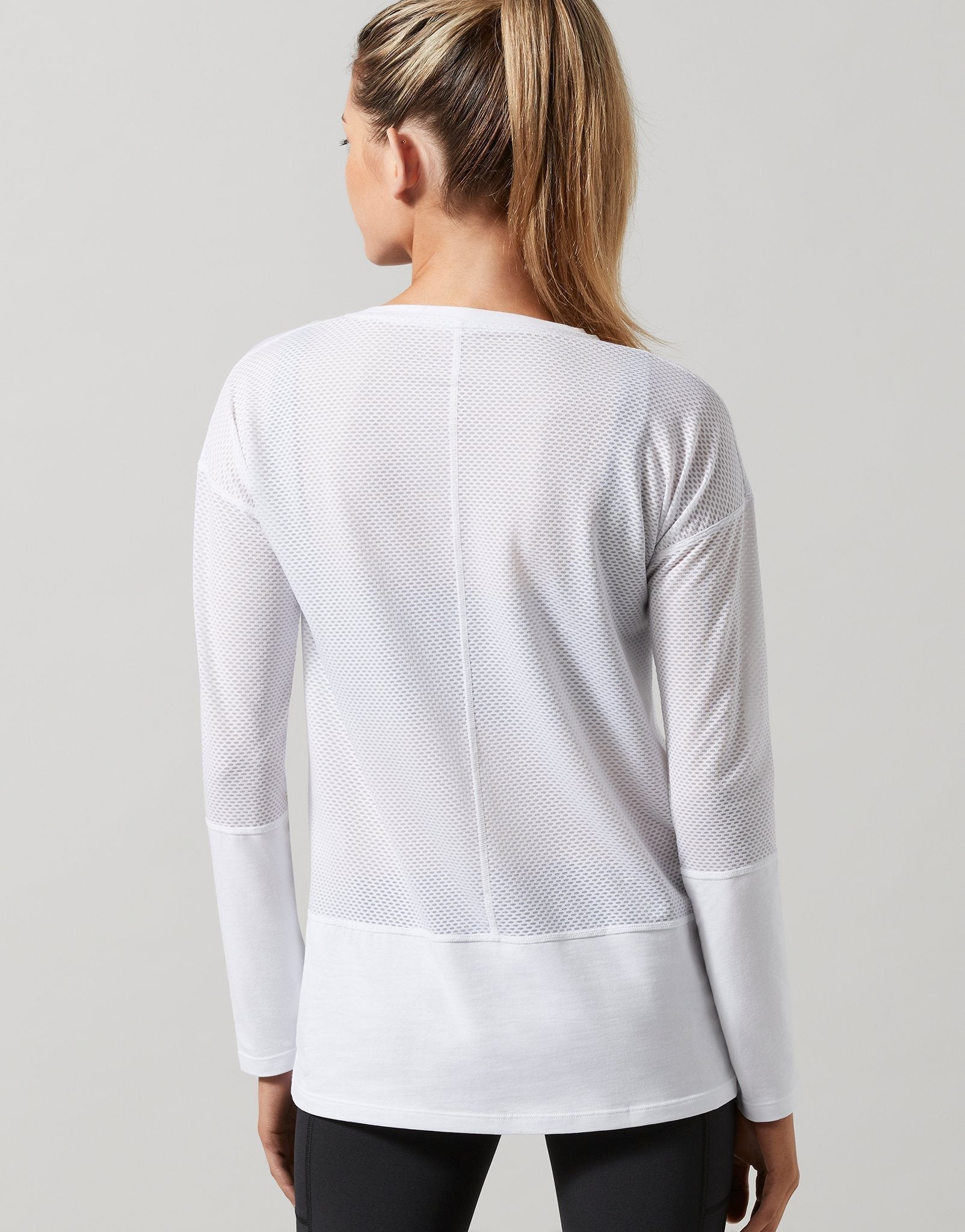 Lilybod-Clover-Top-White-4_e5238b5e-3efe-43e0-8b9b-489b78150e1d.jpg