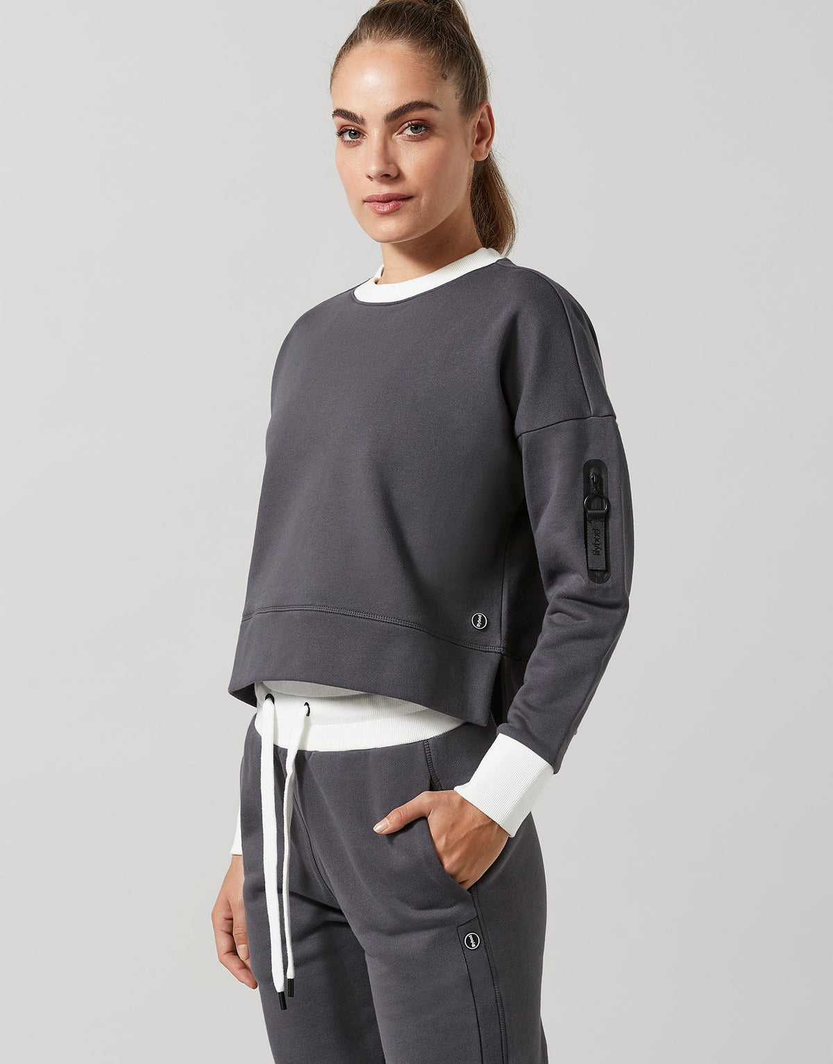 Lilybod-Erica-Charcoal-LT54-CSW-3_d0dab7b4-57d6-4d4e-a7ee-7a6fa68ff0e1.jpg