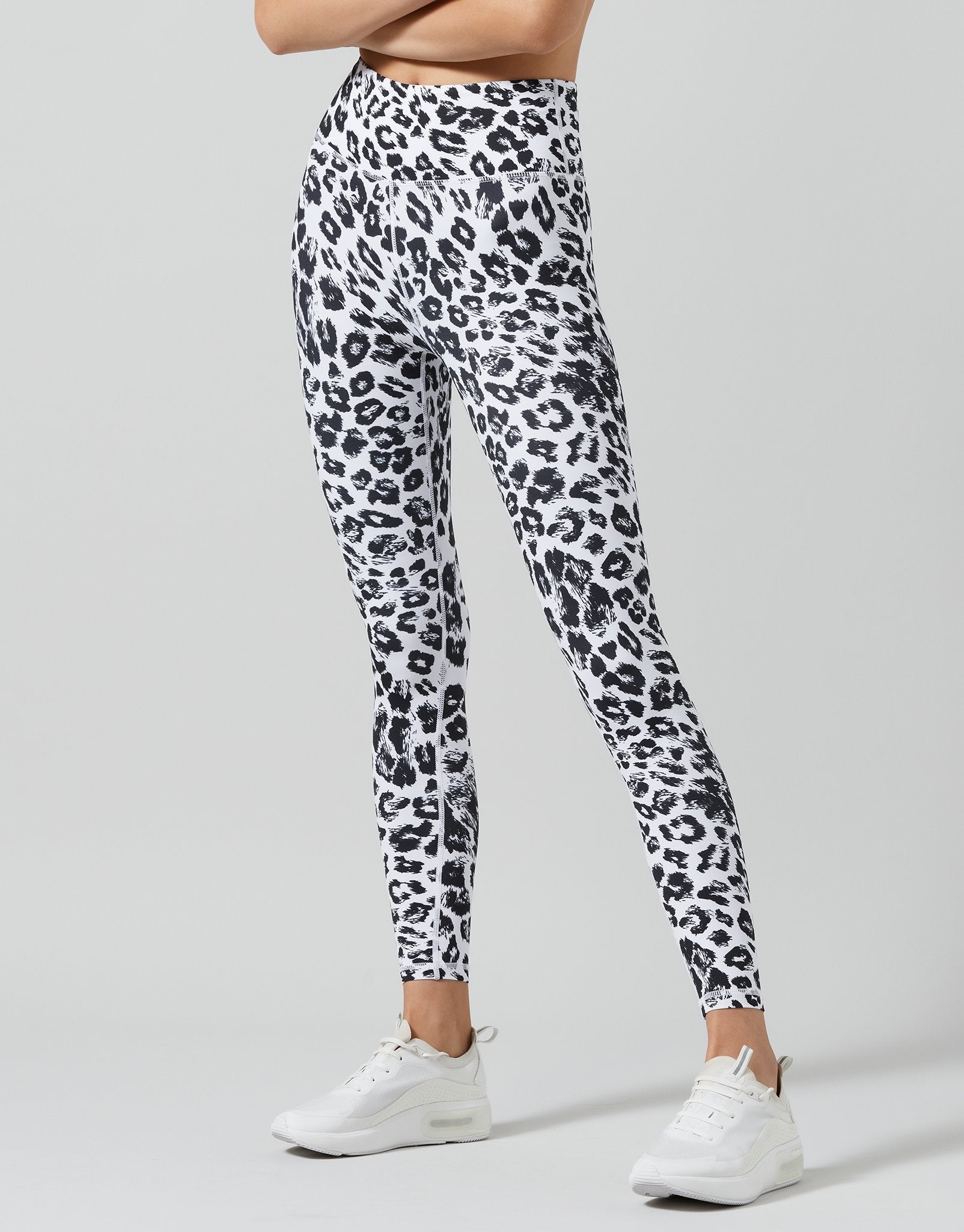 Lilybod-Kendra-Snow-White-Leopard-2_79a74eca-71c2-4ea9-a4a8-9e89b5cdfb36.jpg