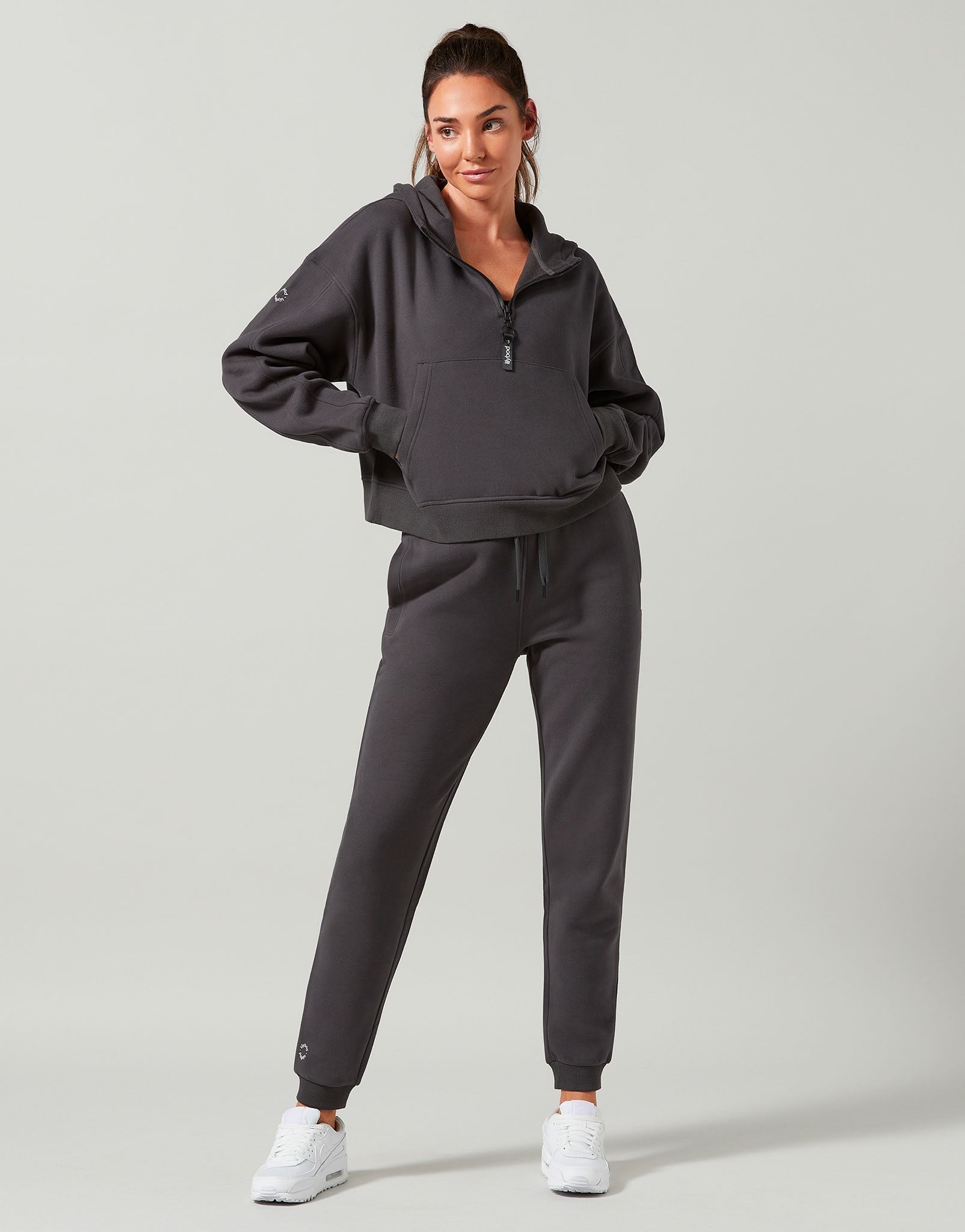 Lilybod-Layla-Obsidian-Gray-LT61-OB-1_a834be92-9a9a-4c30-a0b3-21b5a879b0d5.jpg