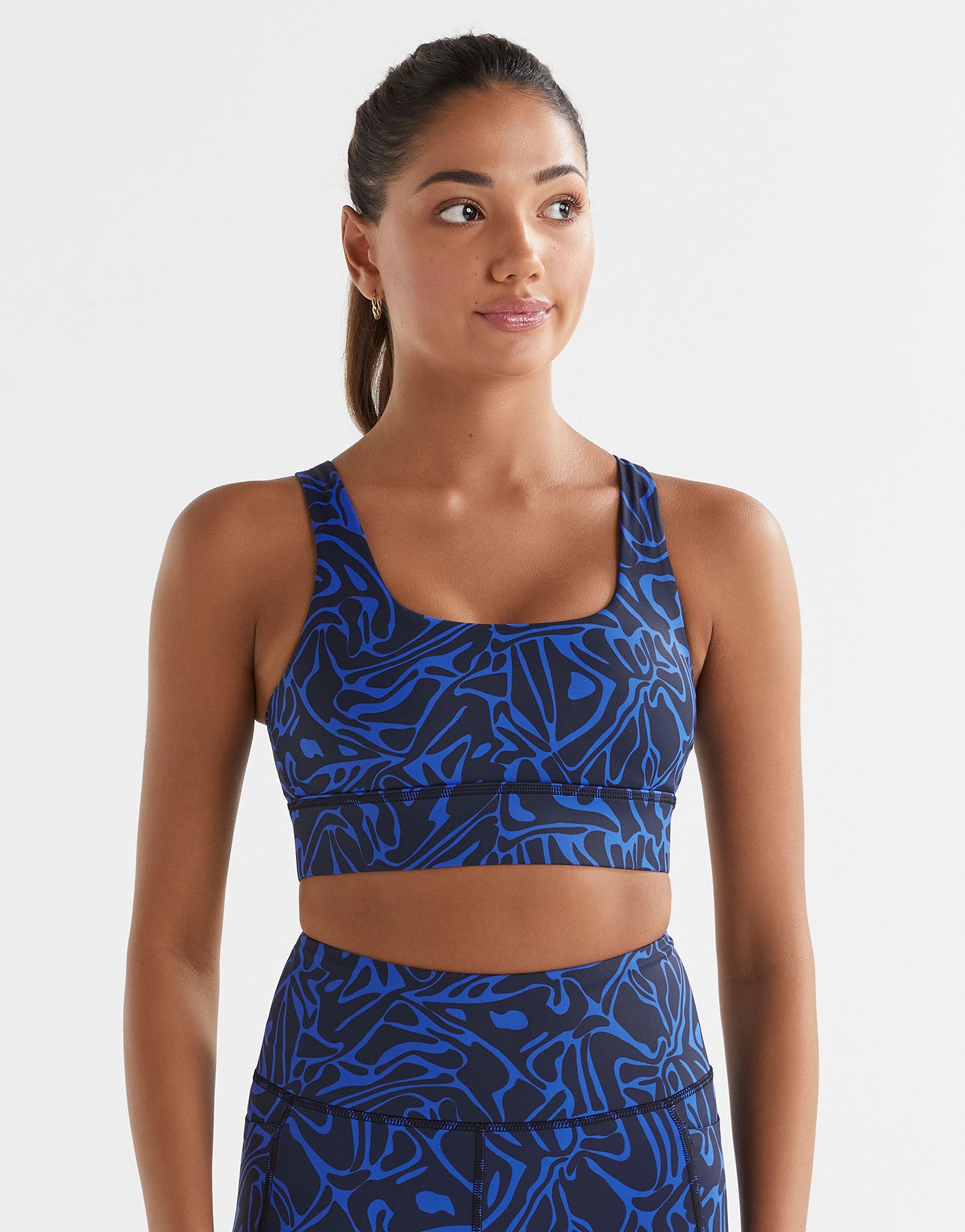 Lilybod-Lexie-Sports-Bra-Blue-Swirl-LC67-C22-BS-2.jpeg