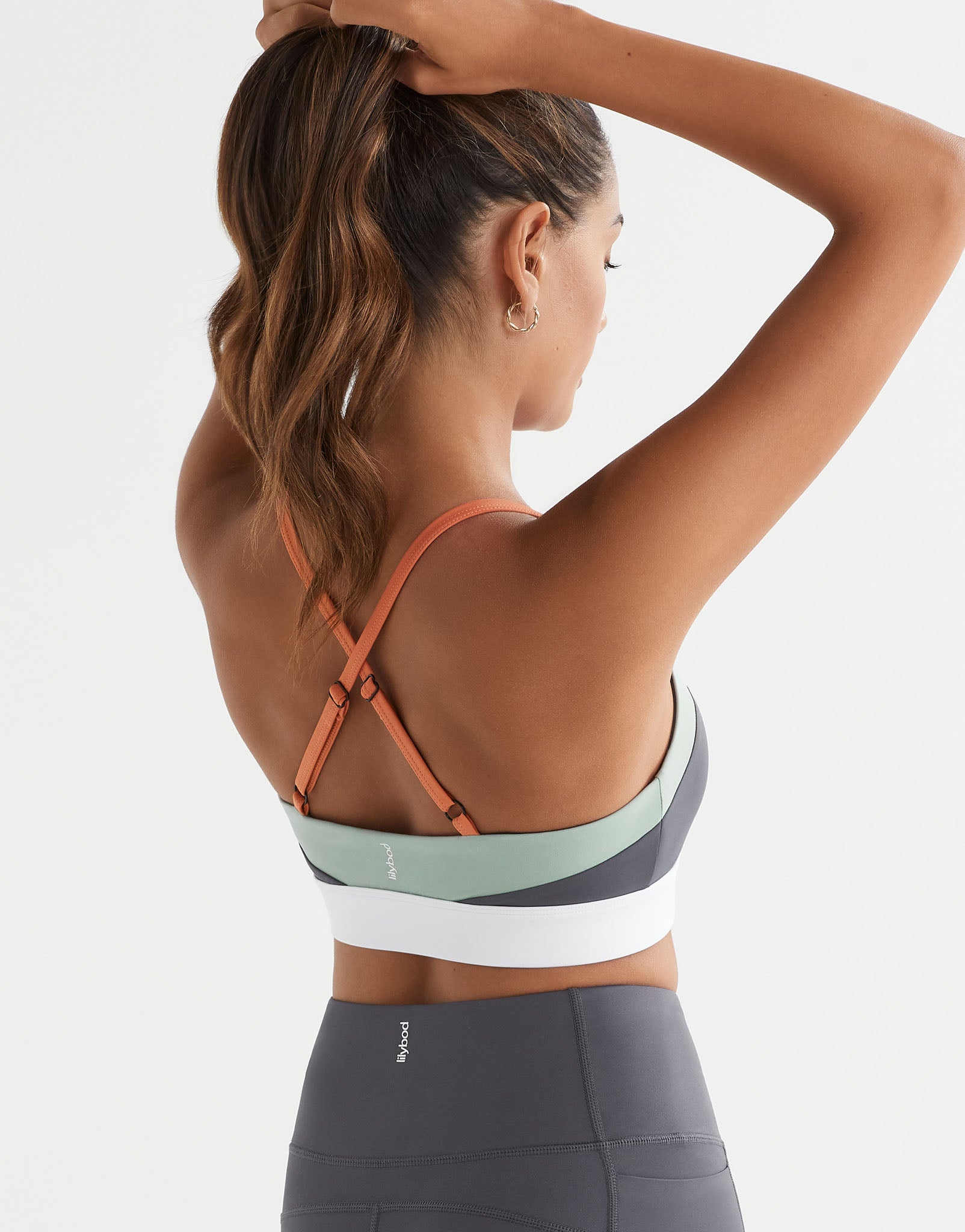 Lilybod-Limitless-Sports-Bra-Charcoal-LC103-CH-4.jpeg