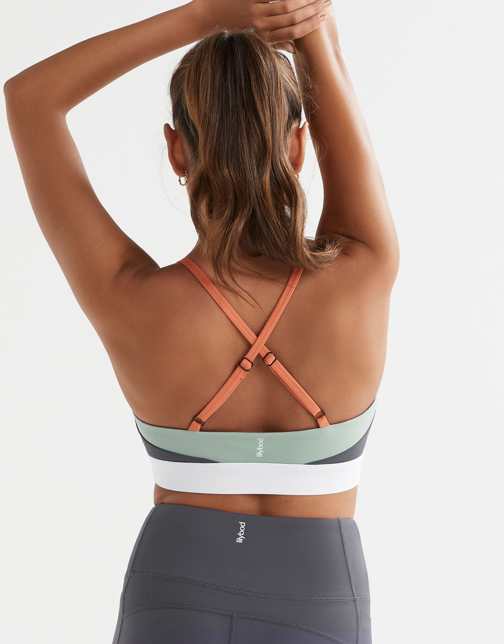 Lilybod-Limitless-Sports-Bra-Charcoal-LC103-CH-5.jpeg