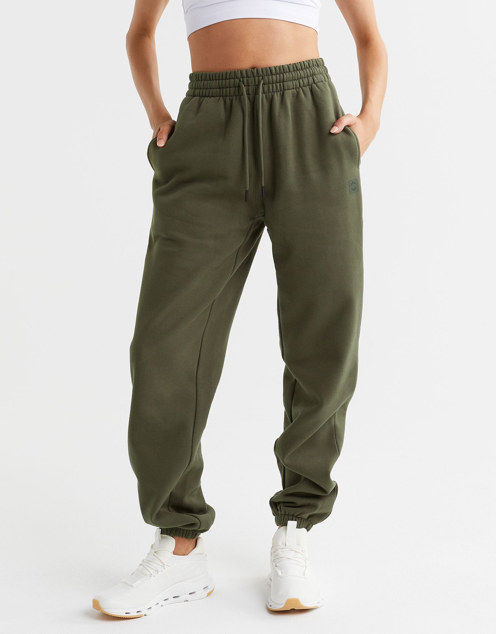 Lilybod-Lucy-Oversized-Fleece-Track-Pant-Olivine-LL89-OLV-1-New.jpeg