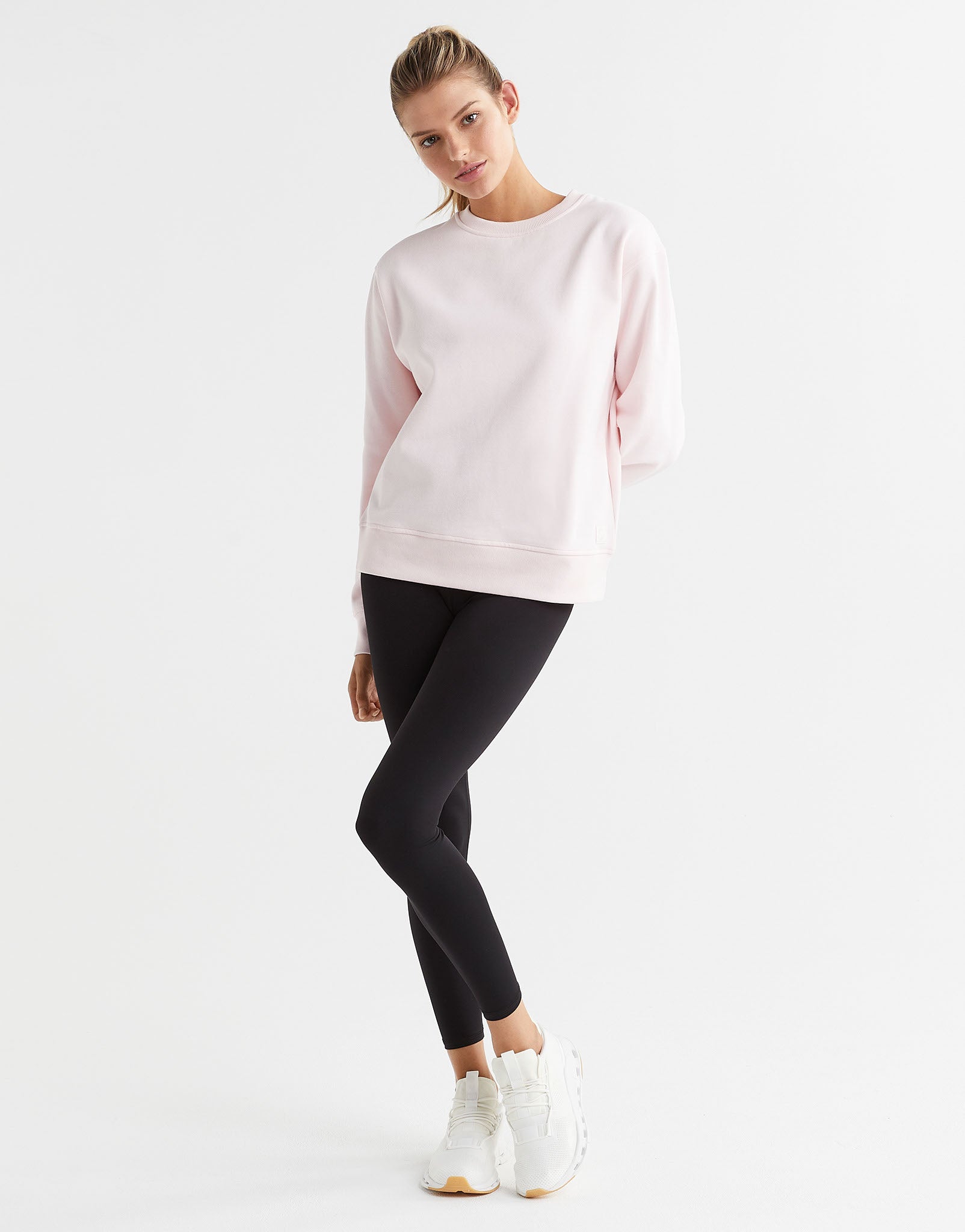 Lilybod-Millie-Classic-Fleece-Crew-Powder-Pink-LT67-PNK-3-New.jpeg