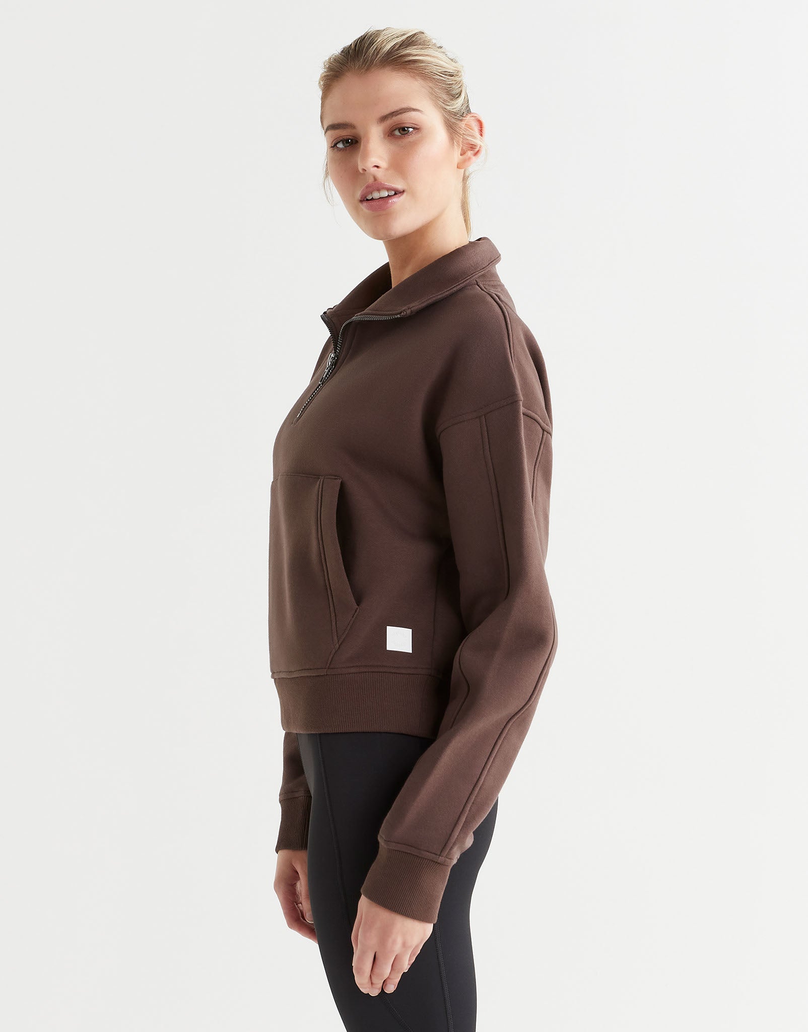 Lilybod-Rihanna-Sweat-Oak-LT77-C23-OK-2.jpeg