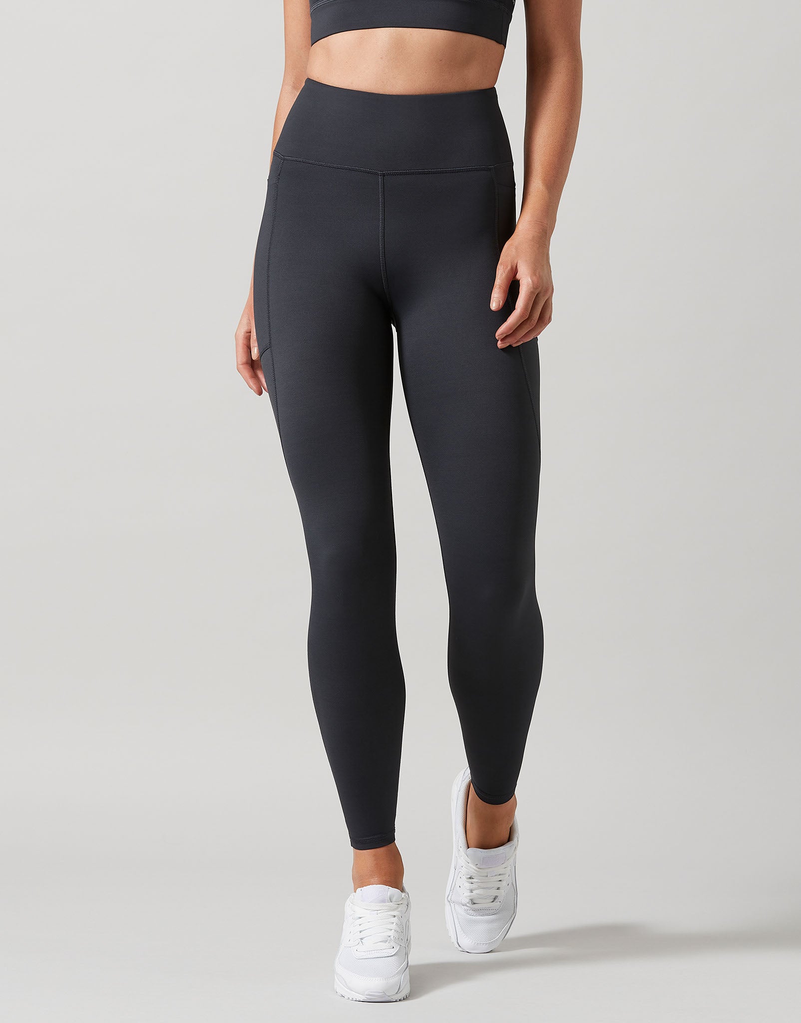 Lilybod-Zoe-Full-Length-Legging-Coal-LL98-CL-1.jpeg