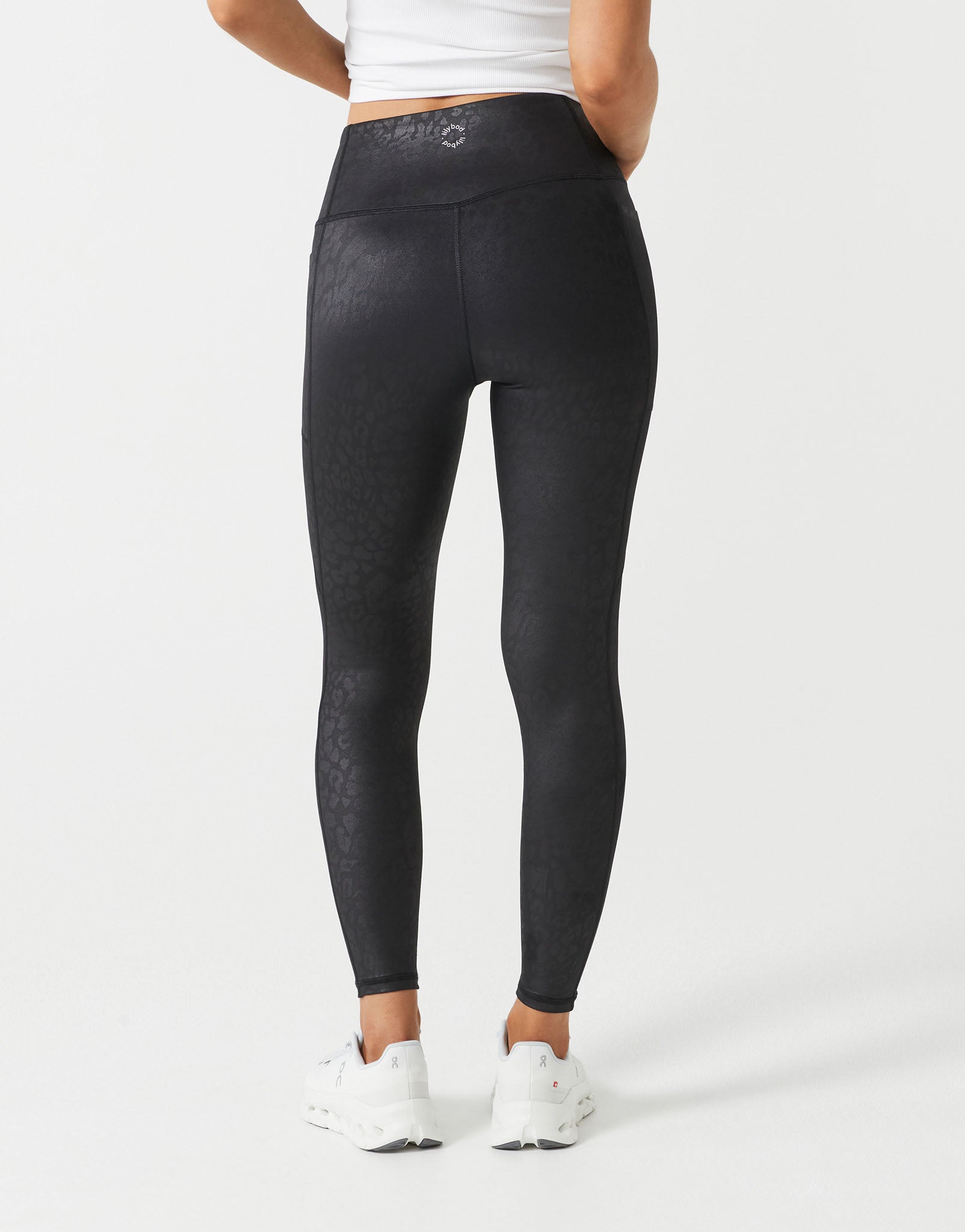 Lilybod_BECCA_Legging_Black_Leopard_LL131_BKLP_3.jpeg