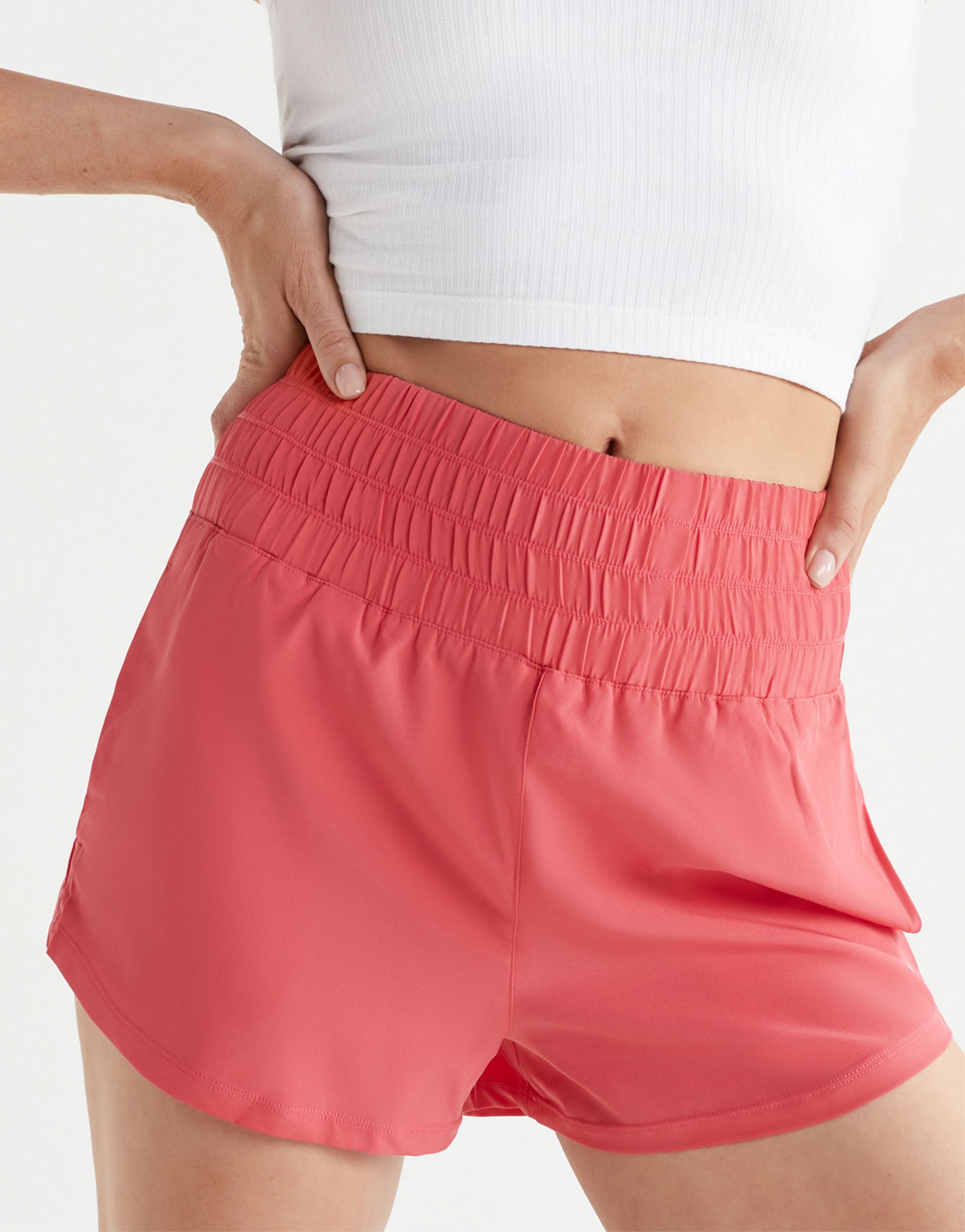 Lilybod_BRONTE_Running_Short_Coral_LZS33_RS_11_u.jpeg