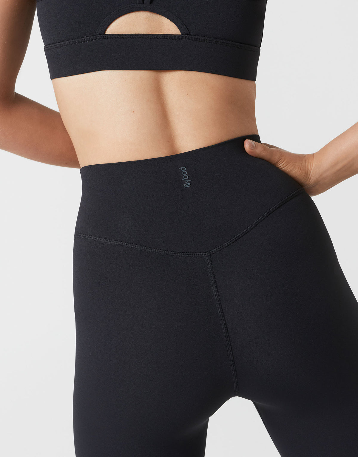 Lilybod_CHLOE_Cloud_Core_Leggings_Black_SL_01_BL_06_n.jpeg