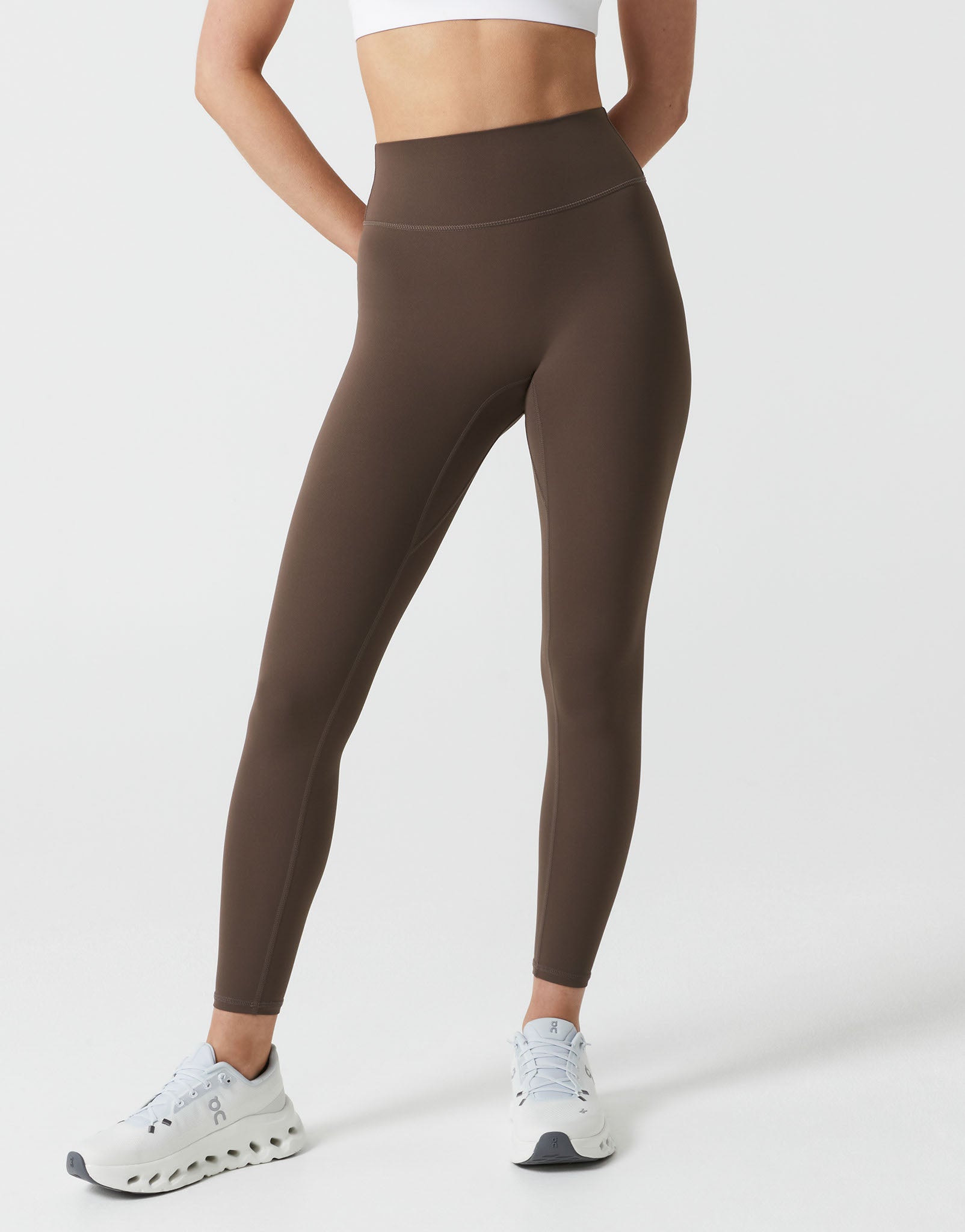 Lilybod_CHLOE_Cloud_Core_Leggings_Coffee_SL_01_CF_03.jpeg
