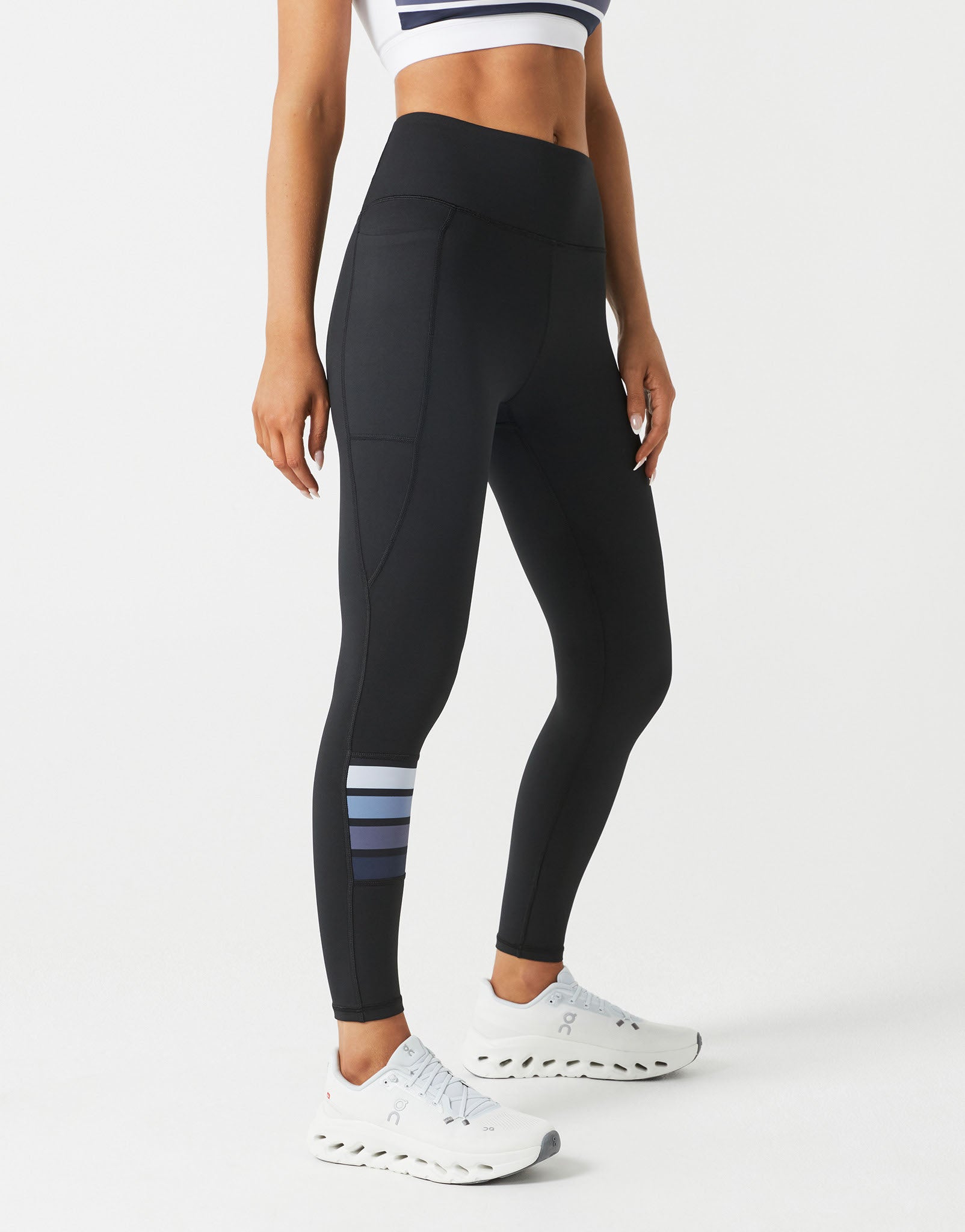 Lilybod_COCO_Ultra_Core_legging_Black_with_Cool_Blue_LL213_BCB_1.jpeg