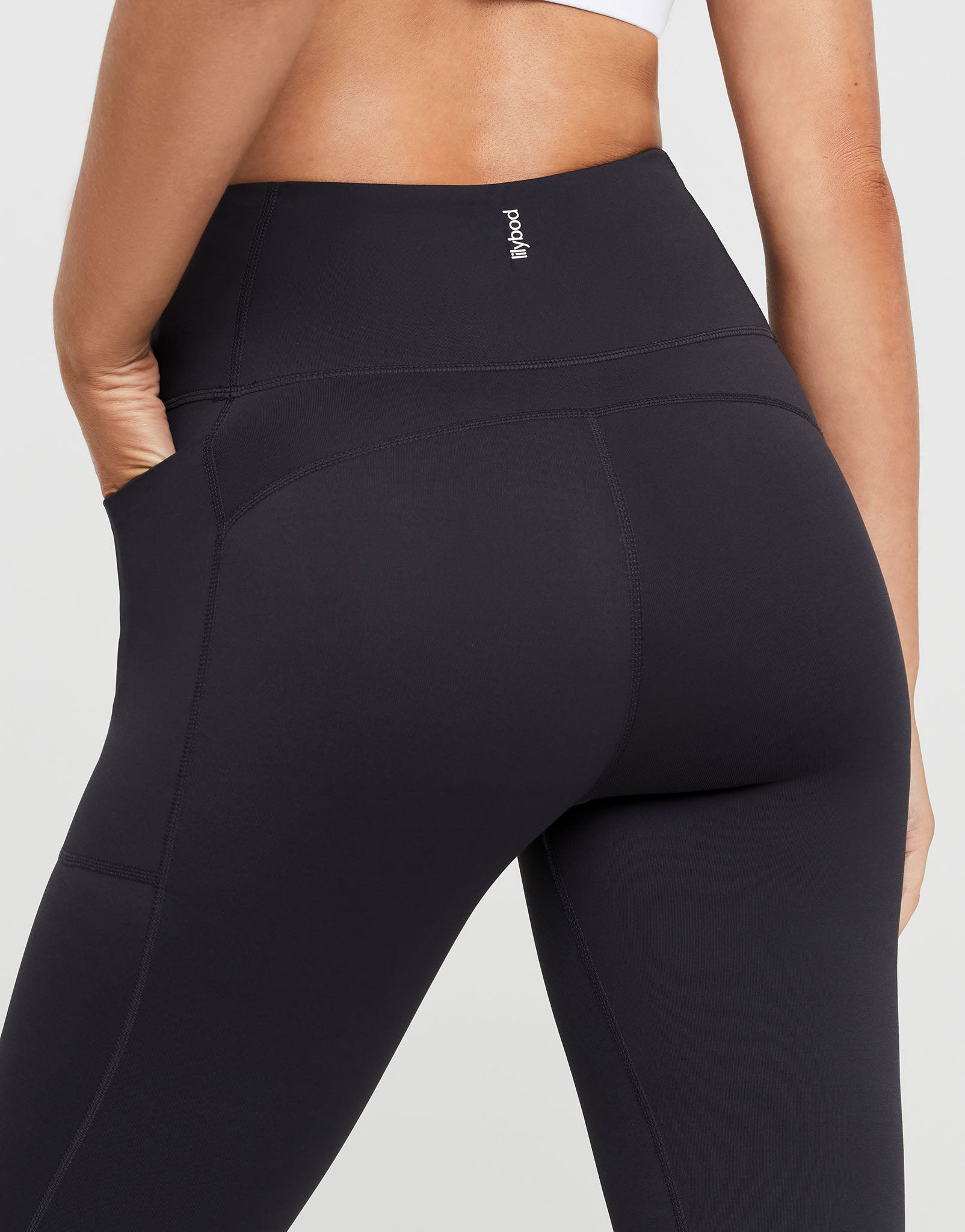 Lilybod_LIMITLESS_Legging_Charcoal_with_Pale_Blue_LL139_CH_BB_04_nm.jpeg