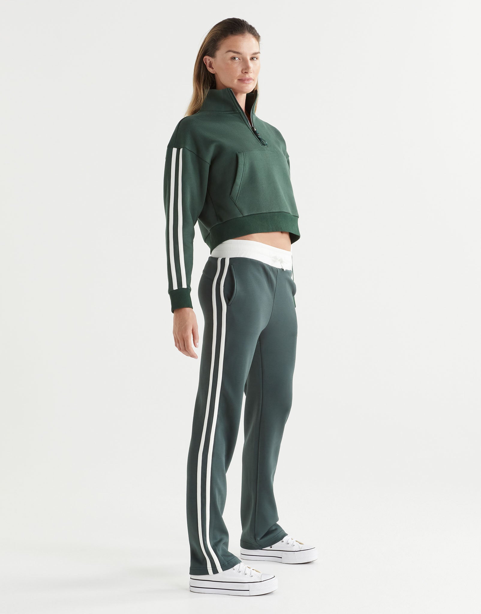 Lilybod_NIKKI_Wide_Leg_Jogger_Deep_Green_stripe_LL186_DGW_02.jpeg