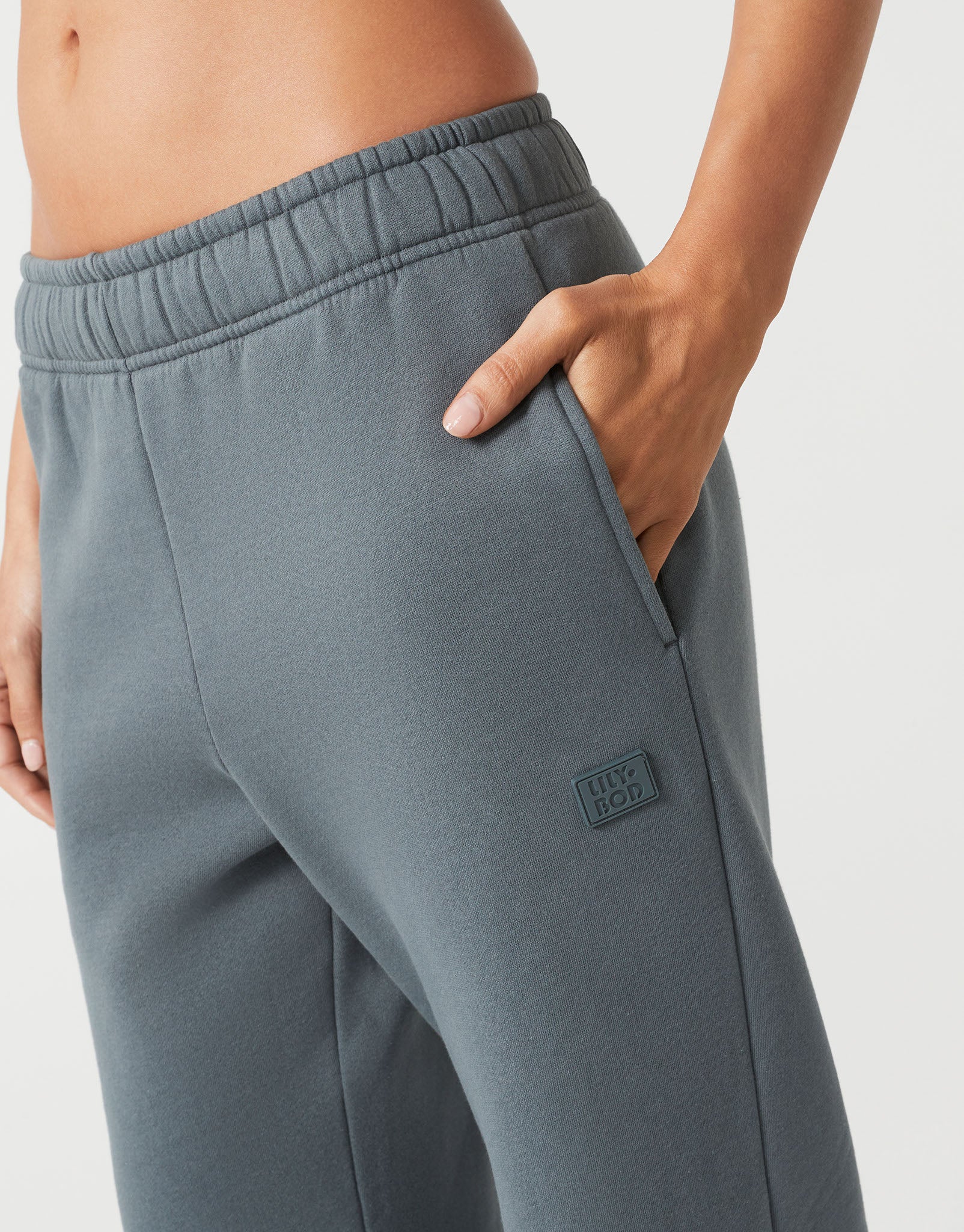 Lilybod_OLIVIA_Loose_Fit_Jogger_Steel_Teal_LL220_STL_04.jpeg