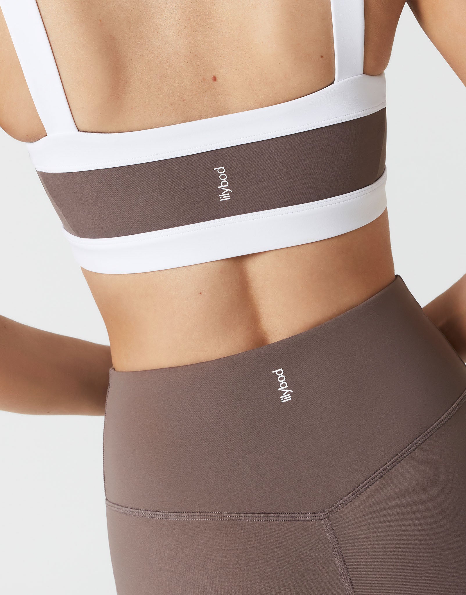 Lilybod_SARA_Sports_Bra_Coffee_LC112_CF_05.jpeg