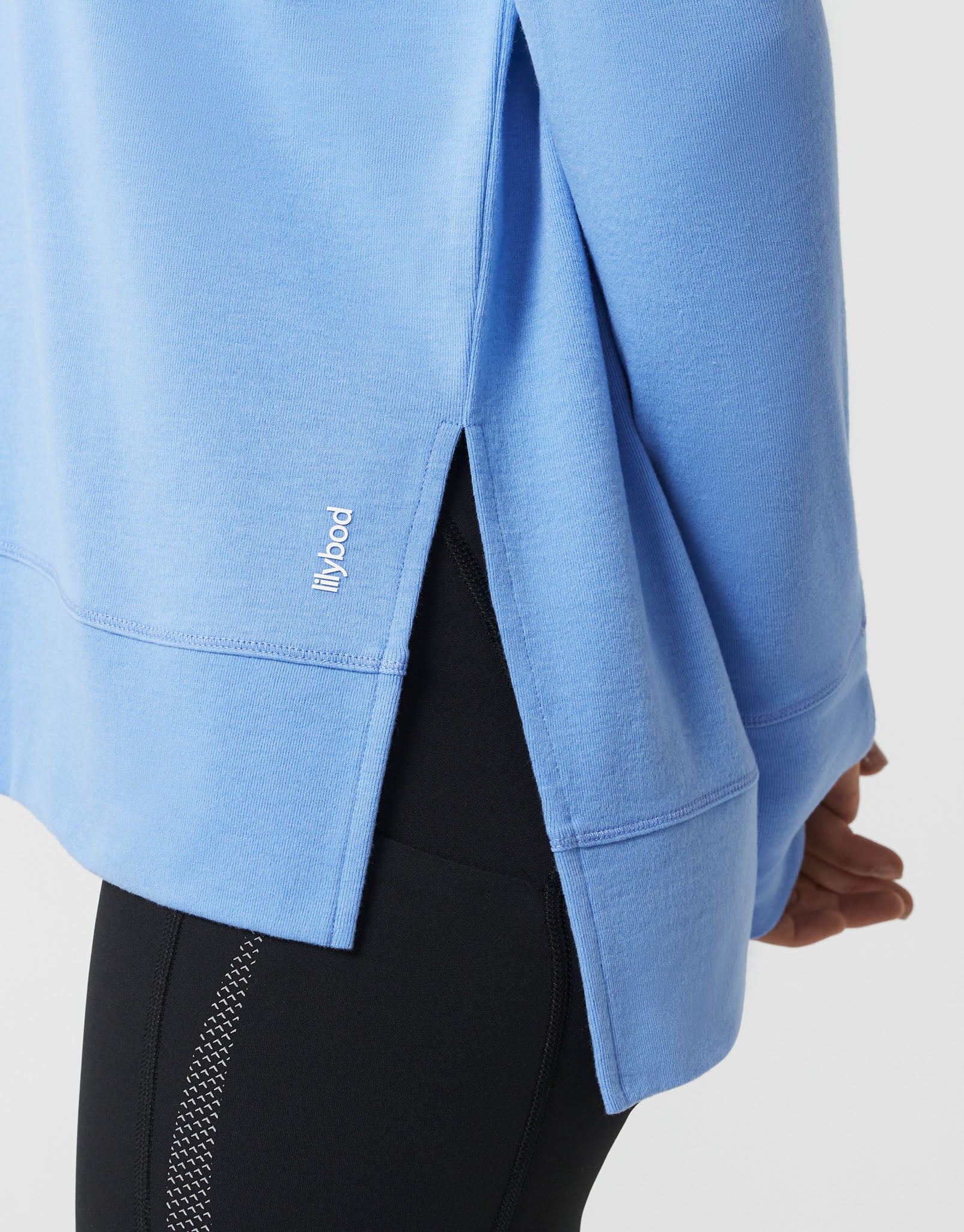 Lilybod_SHELBY_Sweat_Azure_Blue_LT114_AB_06.jpeg