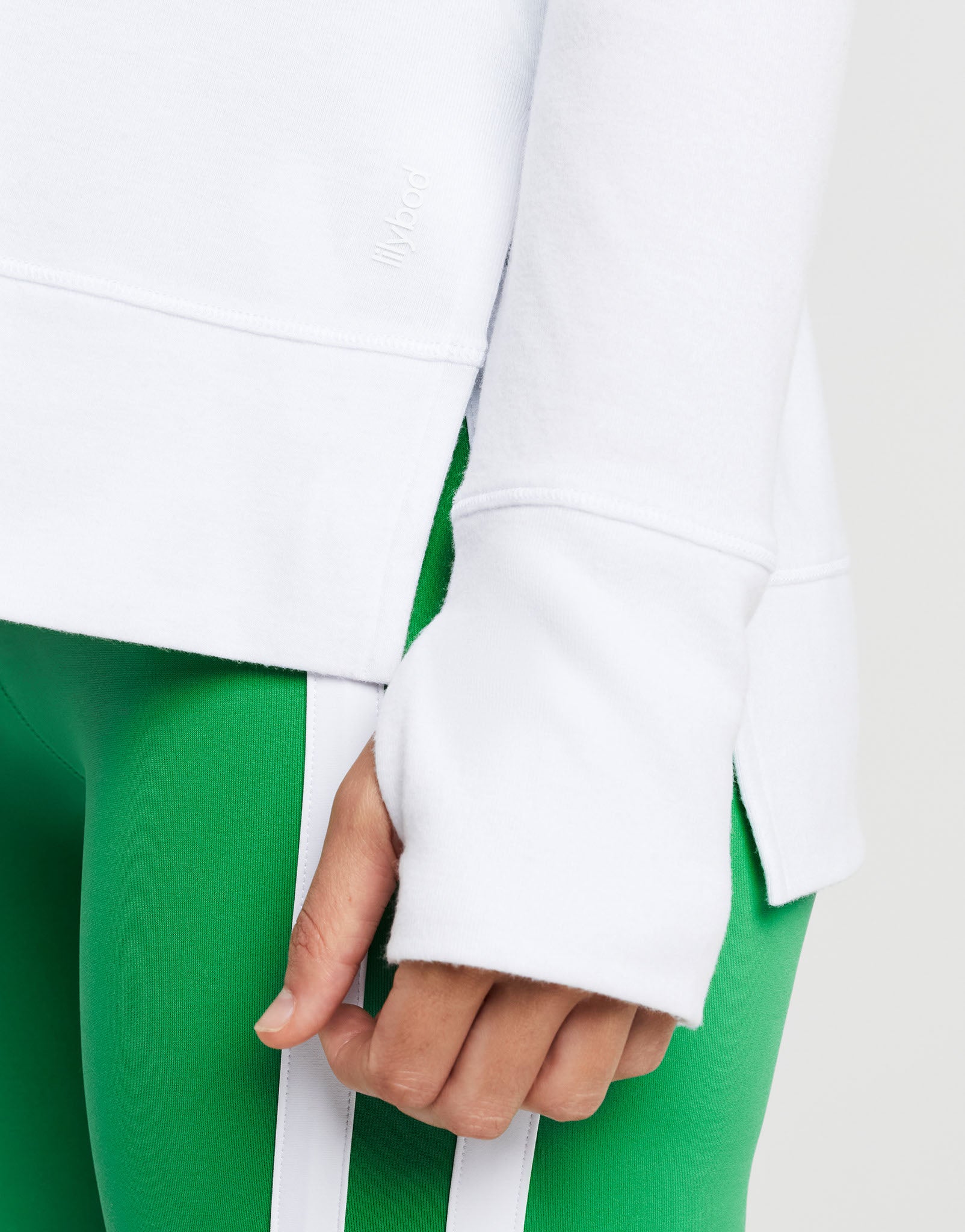 Lilybod_SHELBY_Sweat_White_LT114_WT_04_nm.jpeg